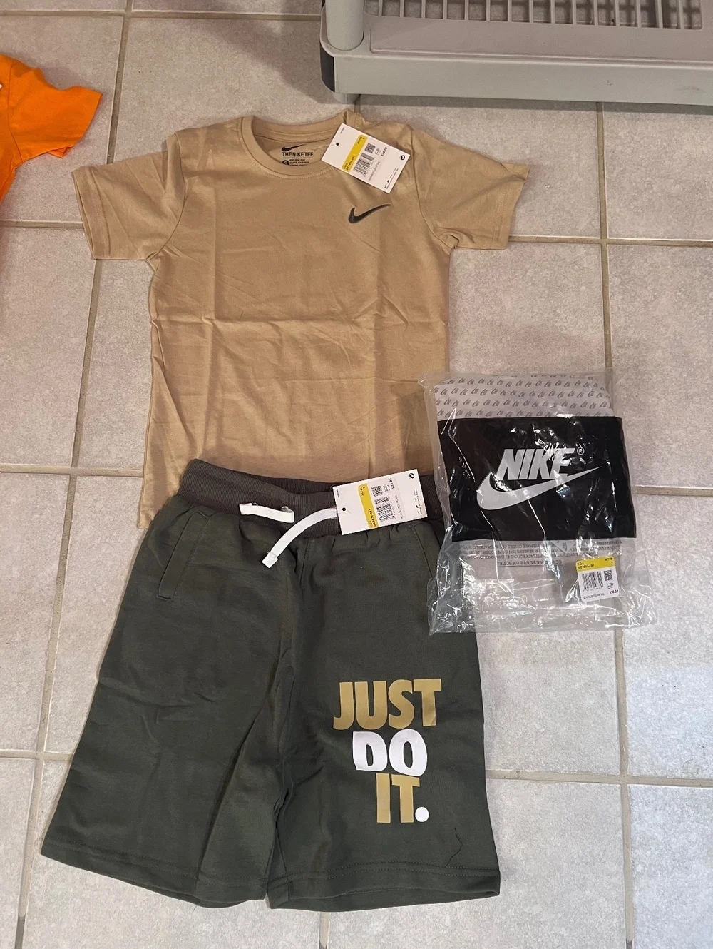 Kids Nike short/shirt set 11/12T youth large